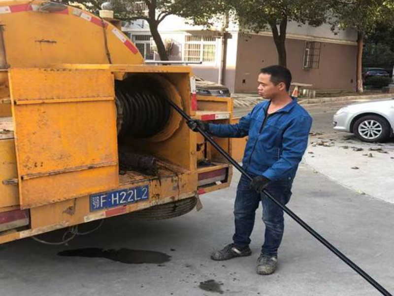 上海奉贤区疏通马桶疏通地漏疏通厨房管道高压车清洗总