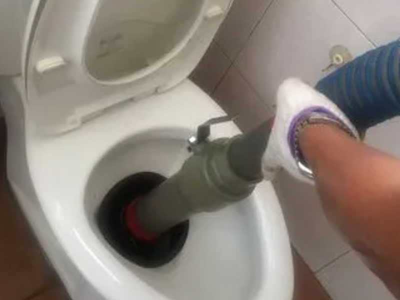 上海奉贤修马桶修水管电话通下水道打孔价格