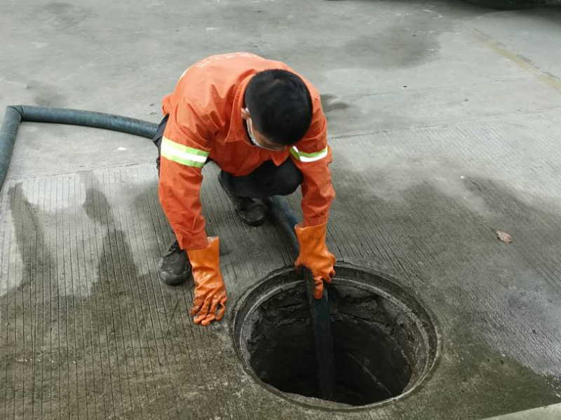 奉贤环卫车抽粪 抽化粪池化粪池清理提供集水井清理 污水井清理